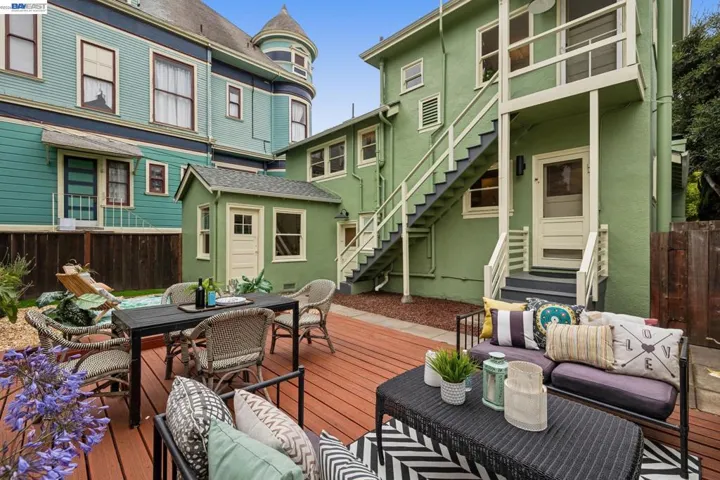 1827 Santa Clara Ave, Alameda, California 94501