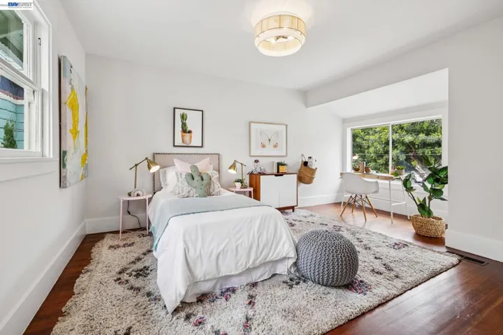 1827 Santa Clara Ave, Alameda, California 94501