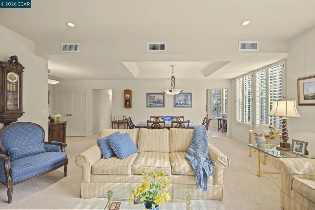 5920 Horsemans Canyon 1b