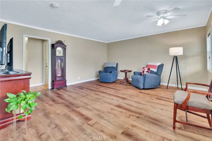 1706 Broad Ave., Wilmington, California 90744