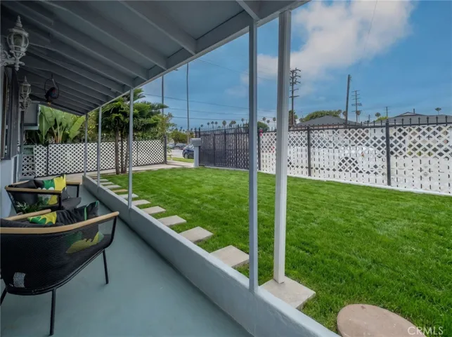 Front of the House
Digitally staged with grass.