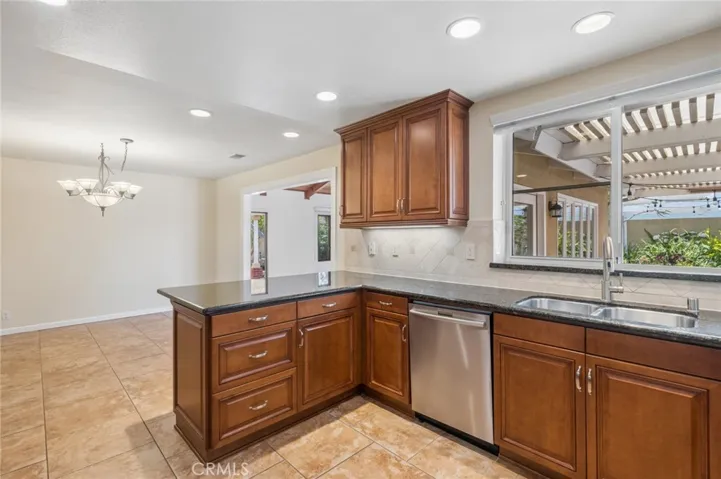 929 Junipero Dr, Costa Mesa, California 92626