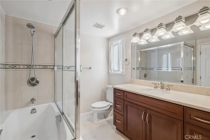 929 Junipero Dr, Costa Mesa, California 92626