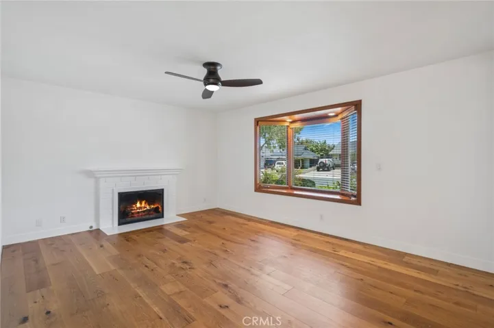 929 Junipero Dr, Costa Mesa, California 92626