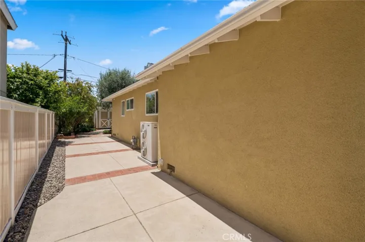 929 Junipero Dr, Costa Mesa, California 92626