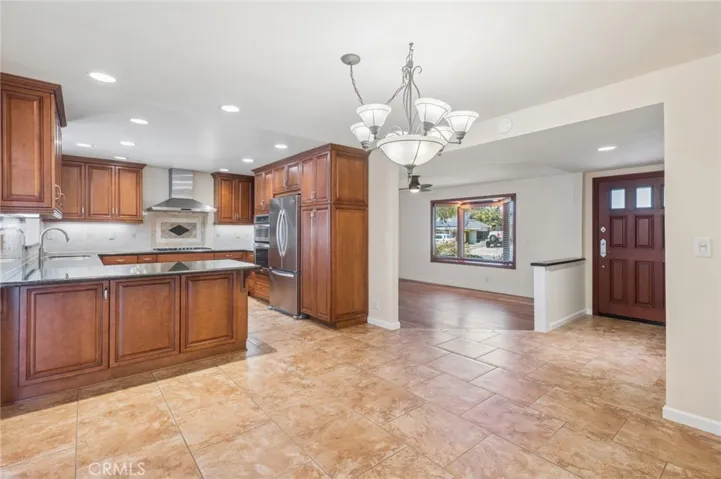 929 Junipero Dr, Costa Mesa, California 92626