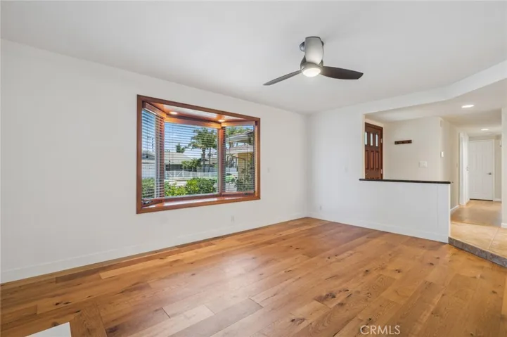 929 Junipero Dr, Costa Mesa, California 92626