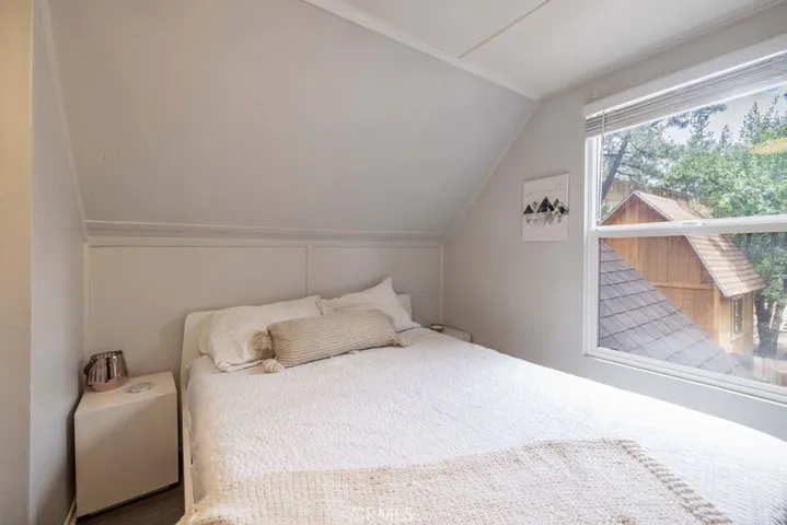 204 W Mojave, Big Bear City, California 92314