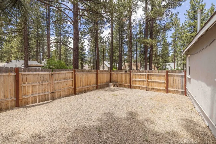 204 W Mojave, Big Bear City, California 92314