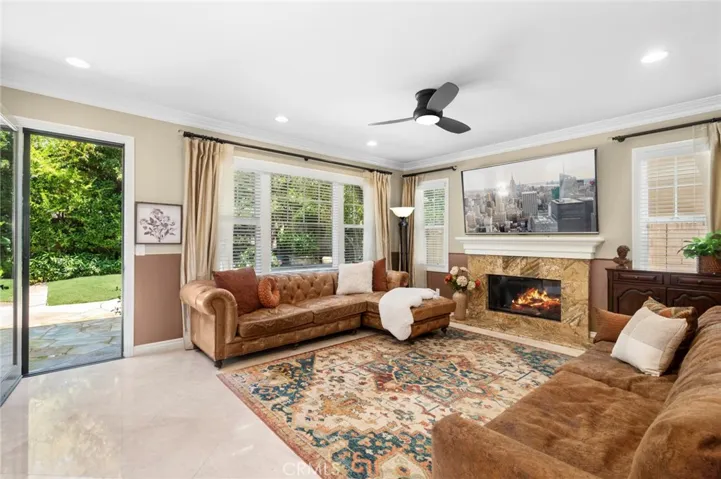 5 Franklin, Irvine, California 92620
