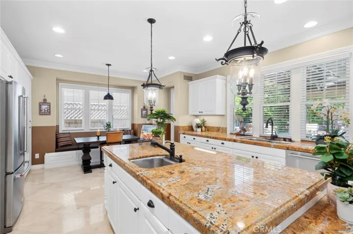 5 Franklin, Irvine, California 92620
