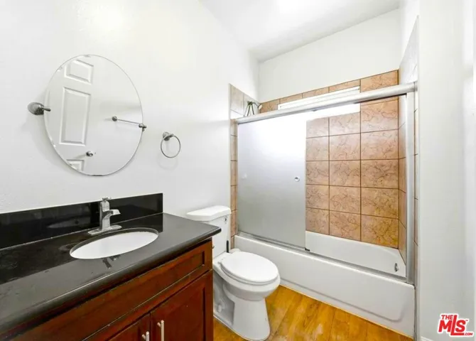 2025 3rd Avenue #3, Los Angeles, California 90018