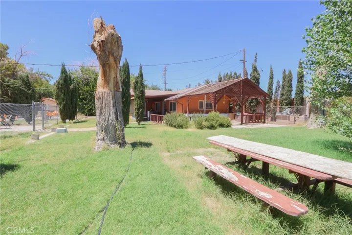 31582 Clay River Road, Barstow, California 92311