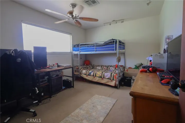 31582 Clay River Road, Barstow, California 92311