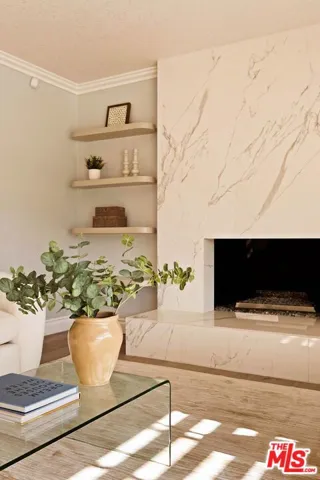 5511 Alcove Avenue, Valley Village, California 91607