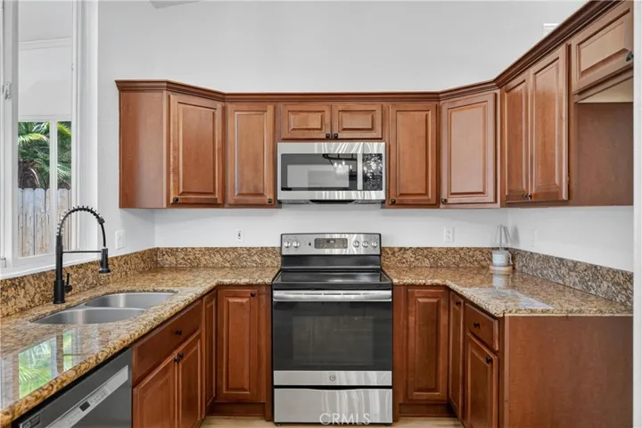 32421 Hupp, Temecula, California 92592