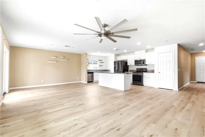Living/Dining Room