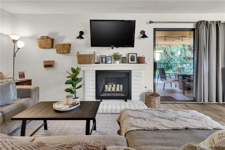 139 Flag, Paso Robles, California 93446