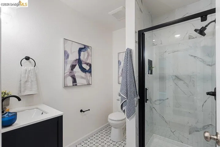 3311 Kingsland Ave, Oakland, California 94619