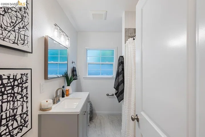 3311 Kingsland Ave, Oakland, California 94619