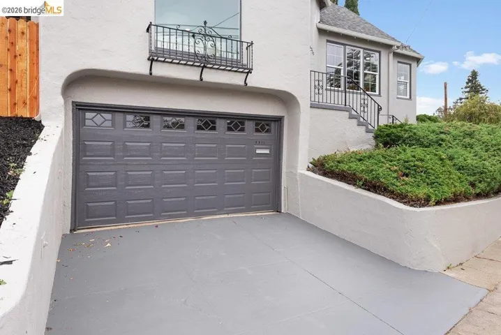 3311 Kingsland Ave, Oakland, California 94619