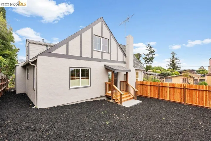 3311 Kingsland Ave, Oakland, California 94619