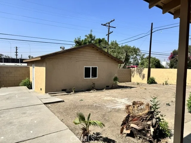 1237 Roxbury, San Bernardino, California 92404