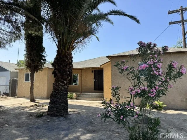 1237 Roxbury, San Bernardino, California 92404