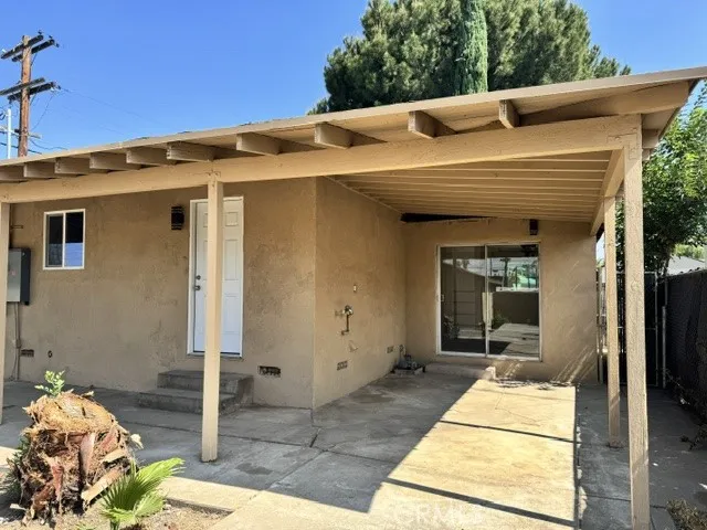 1237 Roxbury, San Bernardino, California 92404