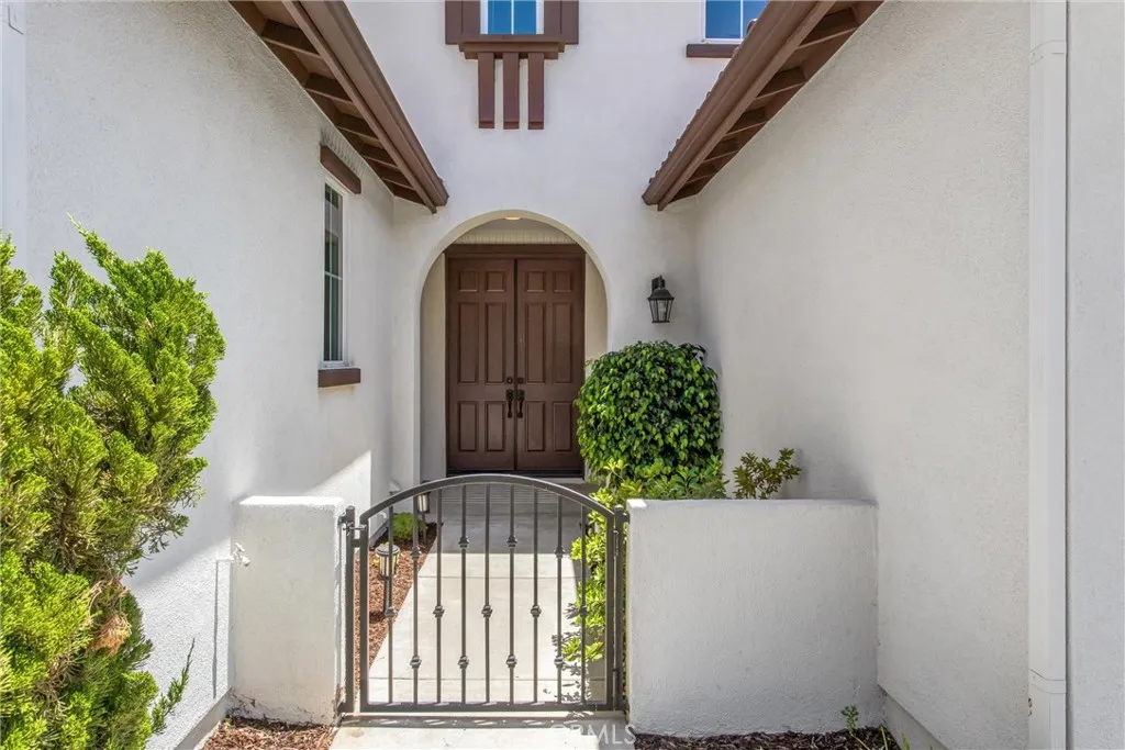 33369 Gold Mountain Road, Yucaipa, California 92399 — photo 5