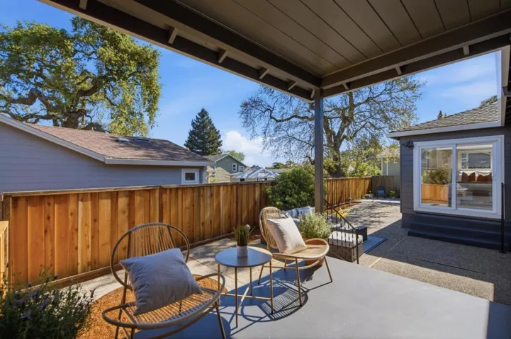 2229 Howard Avenue, San Carlos, California 94070