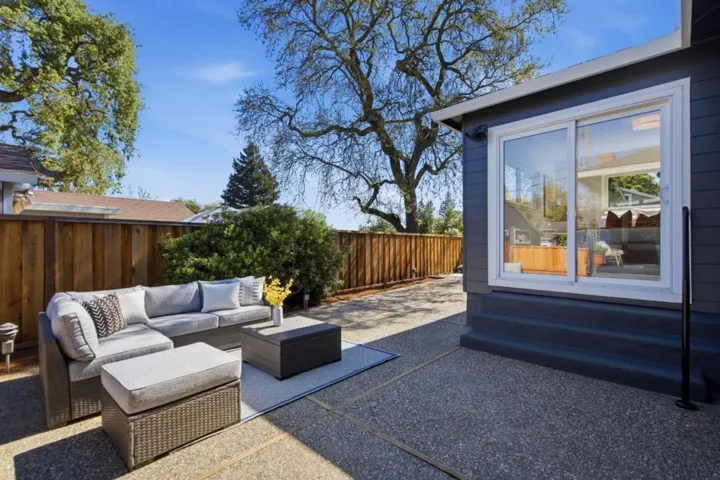 2229 Howard Avenue, San Carlos, California 94070