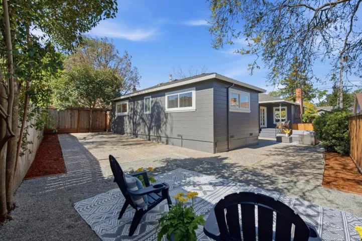 2229 Howard Avenue, San Carlos, California 94070
