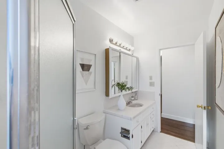 2229 Howard Avenue, San Carlos, California 94070
