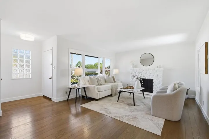 2229 Howard Avenue, San Carlos, California 94070