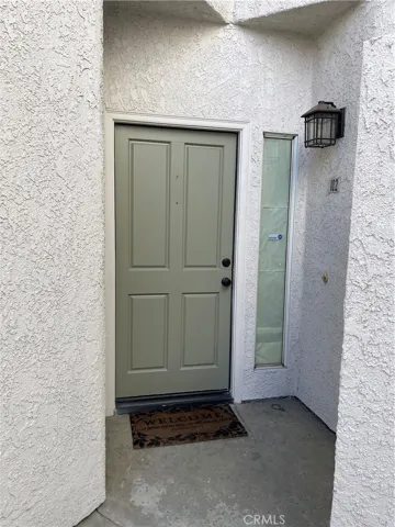 1048 Explanada 102, Corona, California 92879