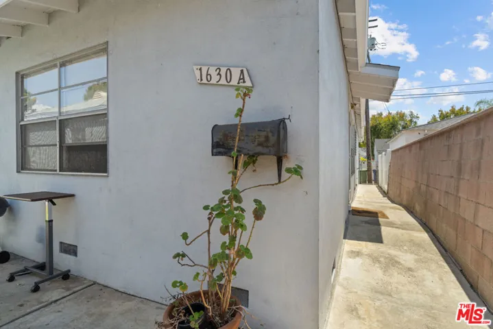 1630 Franklin Street, Santa Monica, California 90404