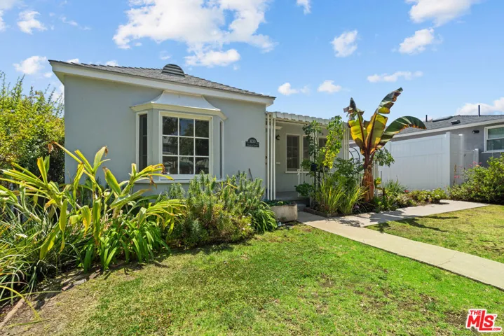 1630 Franklin Street, Santa Monica, California 90404