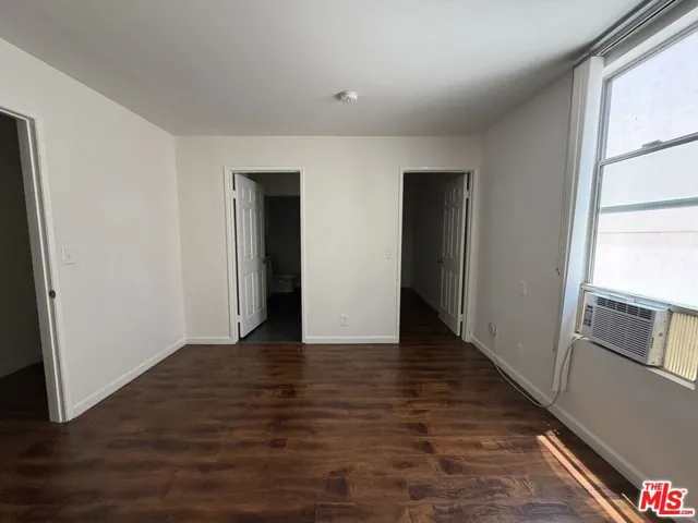 1337 N Sierra Bonita Avenue 204, Los Angeles, California 90046