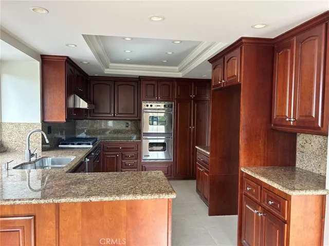 825 Hibiscus Court, Corona Del Mar, California 92625