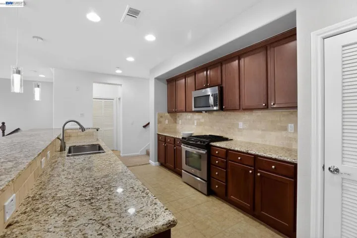 4763 Perugia St, Dublin, California 94568