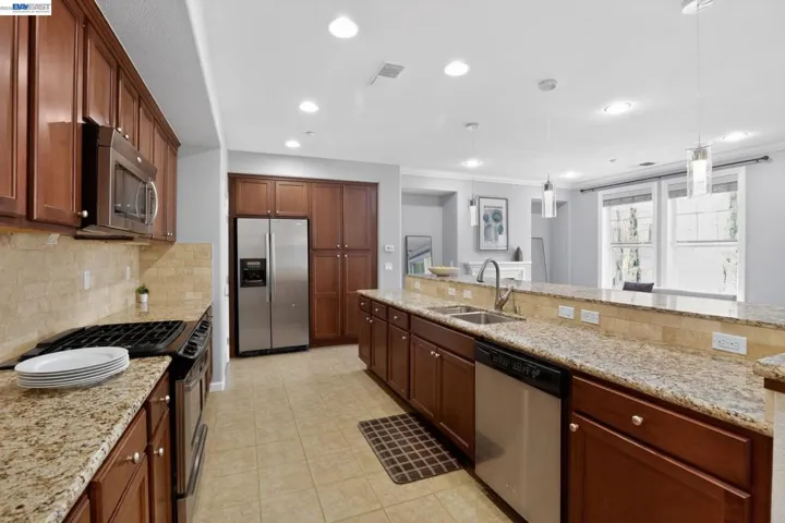 4763 Perugia St, Dublin, California 94568