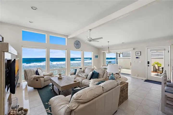 1880 N El Camino Real 16, San Clemente, California 92672