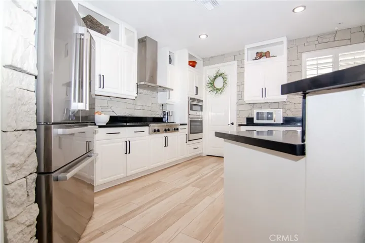 2056 Caltha Way, Perris, California 92571