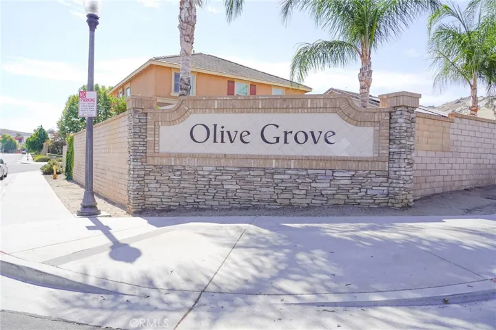 2056 Caltha Way, Perris, California 92571