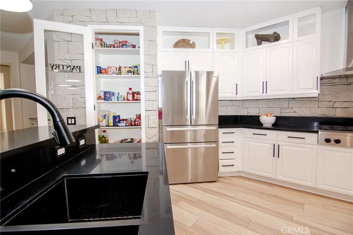 2056 Caltha Way, Perris, California 92571