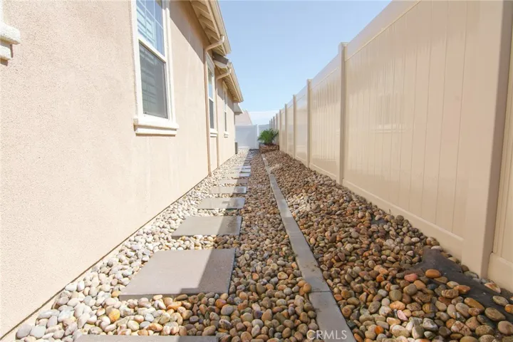 2056 Caltha Way, Perris, California 92571