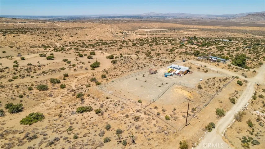 25333 Valley View, Apple Valley, California 92308