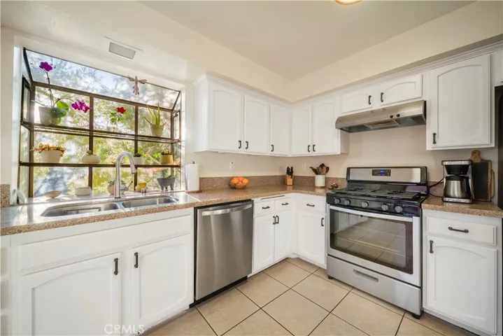 708 Fremont Villas 1, Los Angeles, California 90042