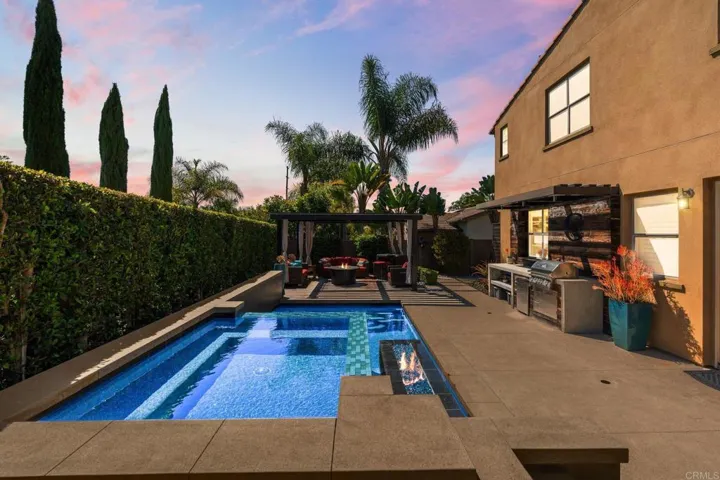 809 Dolphin Circle, Encinitas, California 92024